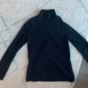 Denver Hayes Black Turtleneck